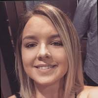 100+ perfiles de «Krysten»