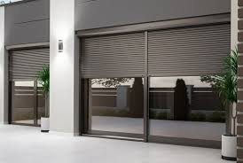 Vorbaurolladen Lassen Sich Ganz Einfach An Bereits Bestehende Fenster Montieren Die Vorbaurollladen Eignen Sich Fur Fenster In 2020 Montiert Fenster Jalousien