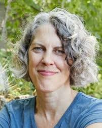 Leah Cote's Instagram, Twitter & Facebook