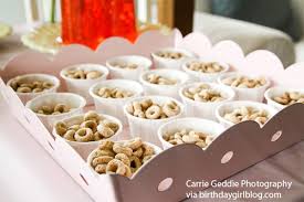 Tante idee e prodotti a tema natalizio. Buffet Ai Cereali Per I Piu Piccoli Feste E Compleanni