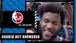 Saddiq Bey's teammates cool him off after his 51-PT game