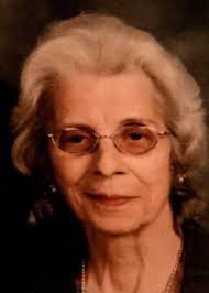 Linda Hendrixson's Instagram, Twitter & Facebook