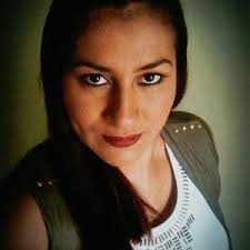 Vanessa Roche (@vanessaroche84)