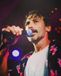 Chris Rutherford's Instagram, Twitter & Facebook