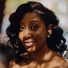 Jenea Robinson (@Jenea_Robinson)