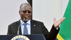 Ausência de magufuli leva a rumores sobre o seu estado de saúde, inclusive com a a oposição da tanzânia exige saber o paradeiro do presidente john magufuli, que não é visto em público há. Tansania Regierung Droht Kirchen Afrika Dw 03 01 2018
