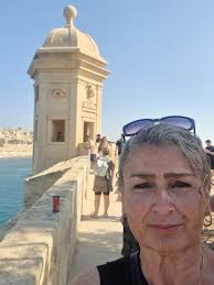 Hello! I'd like to introduce myself and share some of my favourite places  and images. I had a home in Malta for well over 30 years