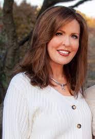 Linda Eaddy's Instagram, Twitter & Facebook