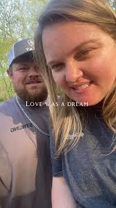 Amanda Lynne (@amandalynne24)