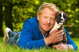 Hundcoachen fredrik steen gästar oss med hunden steffi. Coacha Din Hund Med Fredrik Steen Pa Djurens Helg Agria Djurforsakring