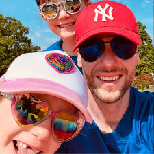 Anyone Experiencing trouble with Disney meal Reservations at the moment?  Can't seem to book any through the app or the website.