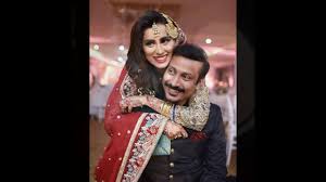 It is the second marriage of faisal sabzwari while madia naqvi's first marriage had. Beautiful Pictures Of Faisal Sabzwari With His Wife Madiha Naqvi Youtube