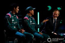 Sebastian vettel, aston martin, parla con i media. Has Vettel Got His Mojo Back With Aston Martin