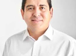 HÉCTOR CASTORENA ESPARZA SUPLIRÁ AL ALCALDE DE RINCÓN DE ROMOS, QUIEN  FALLECIÓ EN ACCIDENTE