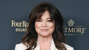 Zachary Levi and Girlfriend Maggie Keating Welcome 1st Baby: Meet Their  'Little Man'