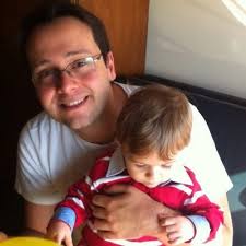 Daniel Pereda (@pegardan)