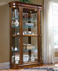 Jun 05, 2021 · dekoruma runa lemari laci kayu, dengan style multifungsi untuk memenuhi hasrat kebutuhan rumah. 30 Lemari Hias Minimalis Ruang Tamu Kaca Jati Aluminium