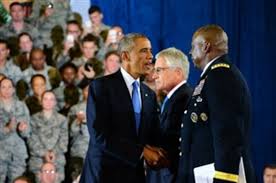Austin, de 67 años, sirvió en el ejército durante más de 40 años, incluyendo tres como jefe del mando central de ee.uu. Obama At Macdill