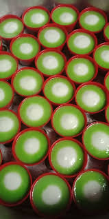Masukkan adunan untuk inti yang telah dimasukkan ke dalam piping bag tadi ditengah. Food Lifestyle Education Parenting Diy Cararesepi