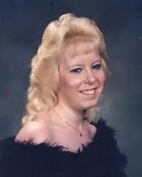 Kimberly Fay's Instagram, Twitter & Facebook