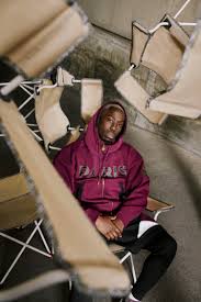 Psg will wear the new kit for the first time against montpellier 1 february 2020. Psg And Jordan Brand Combine To Drop A Clean Kit Inspired By The French Fashion Scene