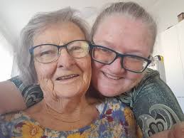 How to declutter and organize a late mother's belongings?