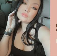 Elizabeth Granillo's Instagram, Twitter & Facebook