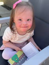 I'm looking for the best place ideally with an earlybird menu at 6pm