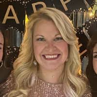 Amanda Bundick's Instagram, Twitter & Facebook