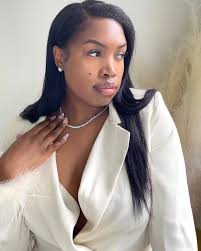 That next day silk press and cut be like😍 . . . . #hair #haircut  #silkpress #naturalhaircommunity