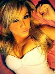 Fotos Fake Morenas Loiras Homens Namorados Amigas Masculino Negrasminuto Ligado