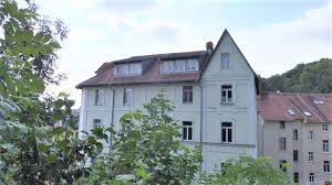 Geras ist unterteilt in 40 stadtteile und die mieten für wohnungen sind in allen stadtteilen günstig. 3 Zimmer Wohnung Zu Vermieten 07548 Gera Untermhaus Weinbergstrasse 5 Mapio Net