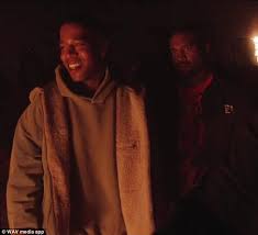 Kanye West Joins Forces With Kid Cudi As They Throw La Listening Party Kid Cudi Kanye West Songs Kanye West