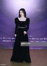 News Photo Actress Ju Jingyi Attends 2020 Iqiyi All Star In 2020 Korean Fashion Dress Actresses All Star