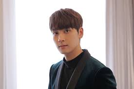 Despite this, the couple still denied dating and insisted that they were just close friends and. Choi Tae Joon Confirmed To Enlist In The Military This Week Soompi