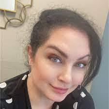 Mia Eldridge's Instagram, Twitter & Facebook