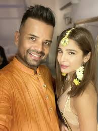 Exploring the World of Adnan Ansari with Ayesha Omar and Tasneem Sadaf