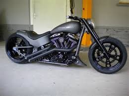 The vehicle is blk with a blk interior. Umgebautes Motorrad Harley Davidson Softail Night Train Fxstb Von Smc Styrian Motor Cycle 1000ps At