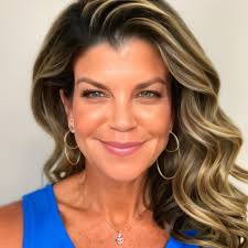 Hooray, hooray for Chick-fil-A!! They're kicking their old salads to the  curb and rolling out NEW better-for-you menu items. Read about our top  picks in today's daily HG email! http://bit.ly/17mZMpq