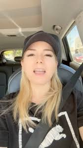 ¡GRACIAS! Por esas más de 650,000 vistas en YT de #LaCruzDeOlvido  🥰🙏🏻🎤🎼 #Silviamendivil #Silviamendivilysugrupo  https://youtu.be/2A_HQAFkDG0?si=NTVVobRbRMVYIkPd