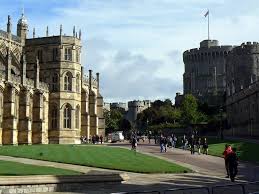 Inoltre nel castello di windsor si può assistere al cambio della guardia. Castello Di Windsor La Visita Al Castello Della Regina Elisabetta Qui Londra
