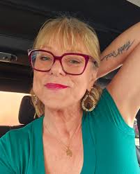 What time is the best to see the moonlight tonight?