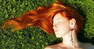 It works perfectly with bangs and makes it look gorgeous. What S The Difference Between Red And Strawberry Blonde Hair