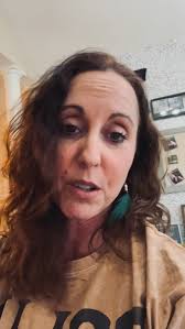 I had a great time covering social media for Monthaven Arts & Cultural  Center Sunday night. I pretty much always enjoy every event and exhibit  that I promote and cover for them.