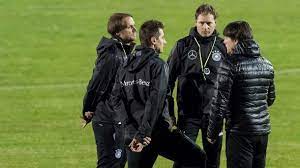 Auch die beiden ausgemusterten thomas müller und mats hummels sind dabei. Nationalmannschaft 1 Training Fur Trainer Azubi Miroslav Klose