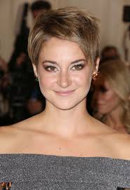 We may earn commission from the links on this page. Short And Sweet Styles At The Met Gala 2014 Hji