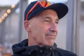 NIEUWE COLLEGA! Vanaf heden is John Labrie bij ons werkzaam. Hij stelt zich  graag aan jullie voor! Welkom John! Ik ben John Labrie. Ik ben getrouwd en  heb 2 kinderen. Ik ben (