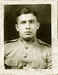 Amazon.com: Lezama Disperso.papeleria dispersa,articulos y  ensayos,ineditos.prologo,compilacion y notas de ciro bianchi ross.:  9789592099333: jose lezama lima, ciro bianchi ross: Libros