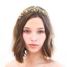 Buy Delicate Wedding Hair Vine of Pearls and Small Flowers, Flower Crown in  Gold Bridal Headpiece Online in India
