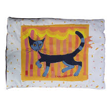 Sonderangebot 29,50 € normalpreis 59,00 €. Rosina Wachtmeister Cat Blanket Curtain Up Katzen Katzenkinder Exklusives Geschenke Spielsachen Originale Wohnen Accessoires